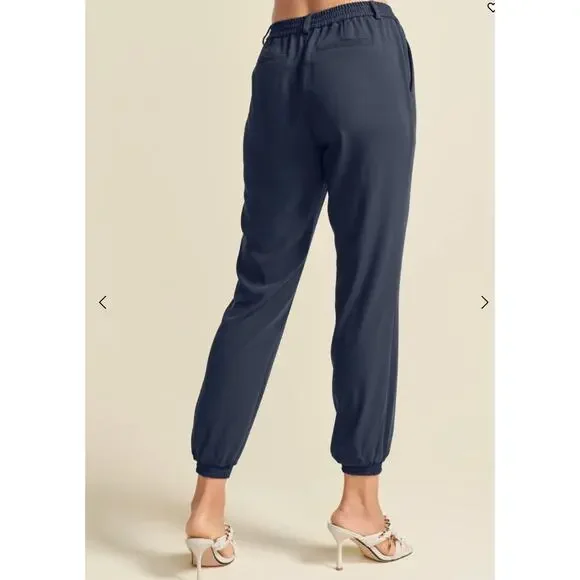 New with tags, VENUS Woven High-Rise Joggers, Navy Blue, Size 12 - Picture 3 of 14